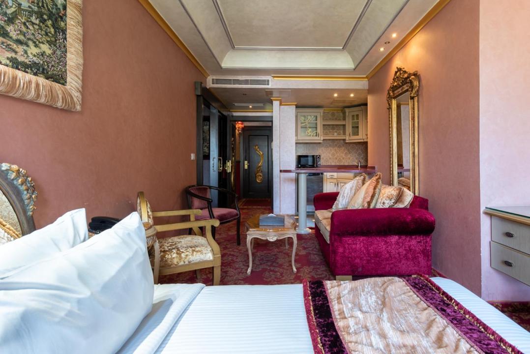 Q Hotel Beirut Exterior foto